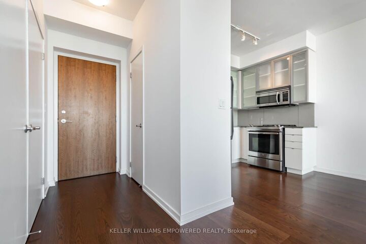 Property Photo: 33 Lombard Street 3603 ON M5C 3H8