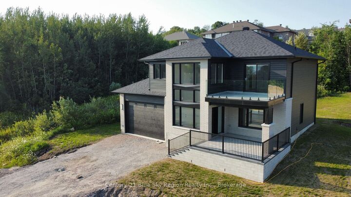 Property Photo:  79 Kenreta Drive  ON P1C 0A5 