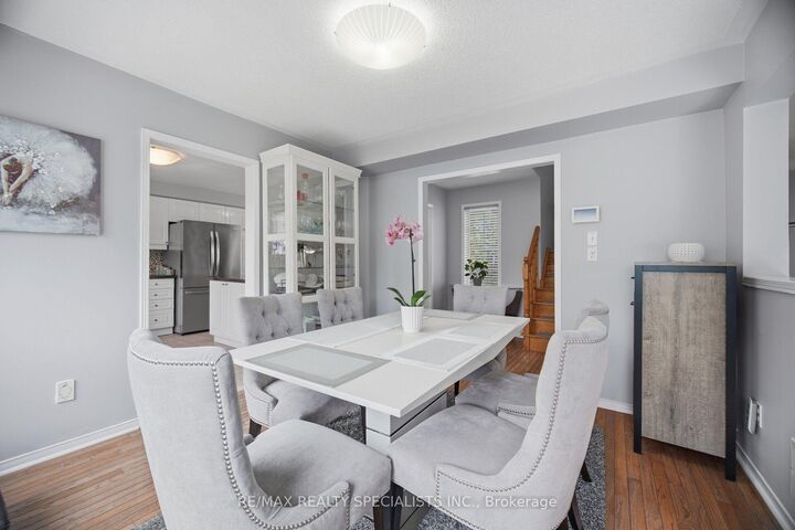 Property Photo: 5535 Glen Erin Drive 15 ON L5M 6H1