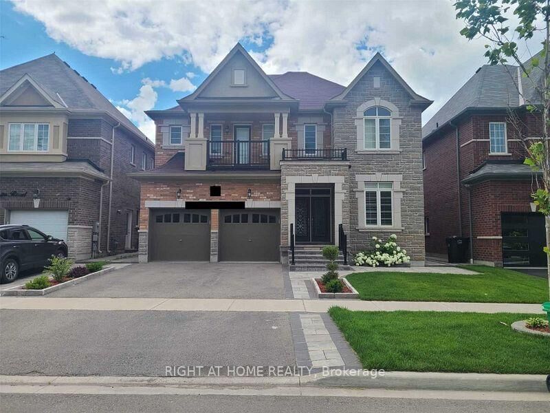 Property Photo: 84 Rising Hill Ridge 2 ON L6Y 6B3
