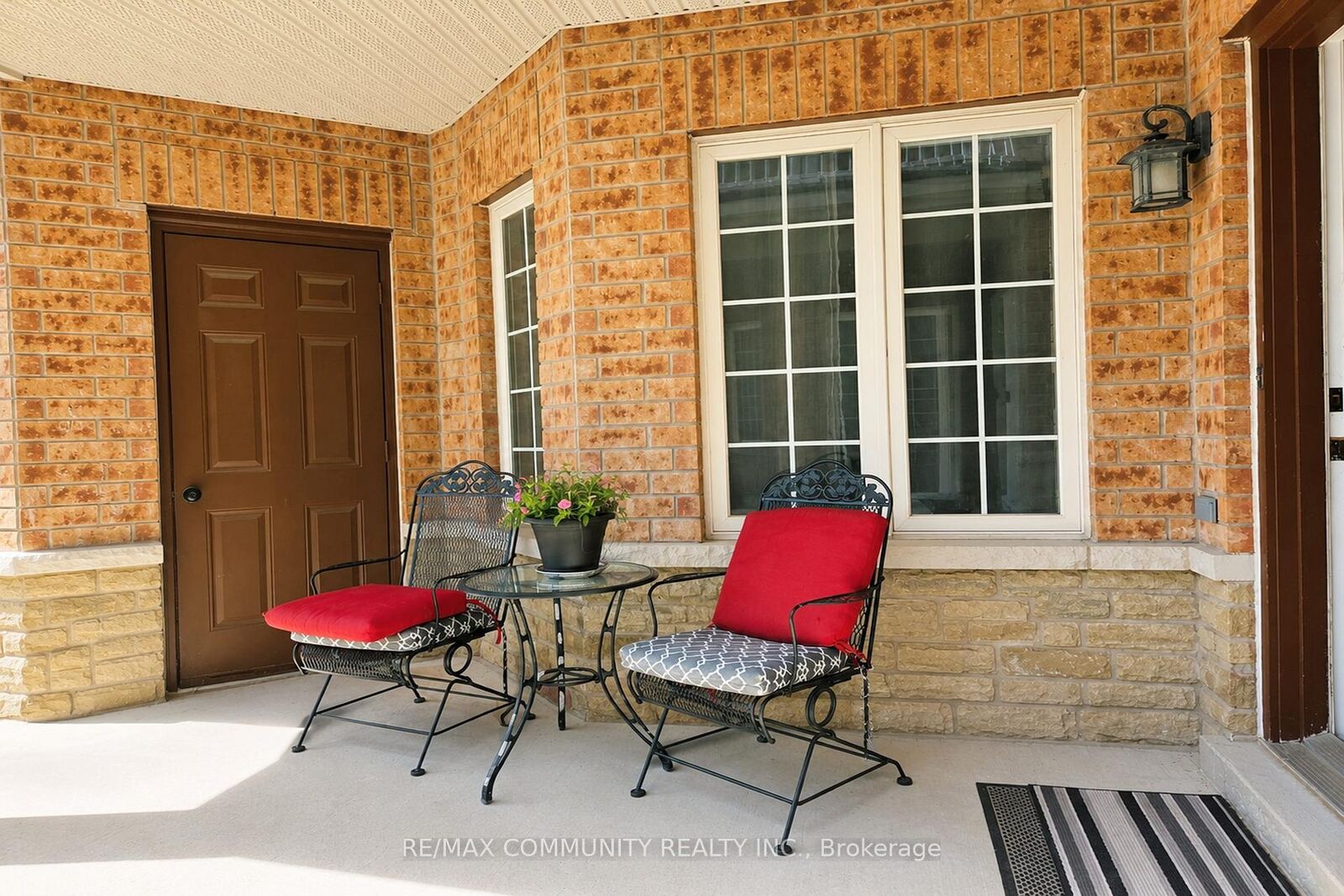 Property Photo: 1220 Fox Hill Street ON L9S 4Y6