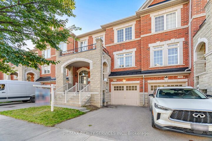 72 Rockman Crescent — photo 1