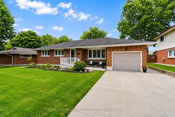Property Photo: 5938 Stevens Street ON L2E 3A3