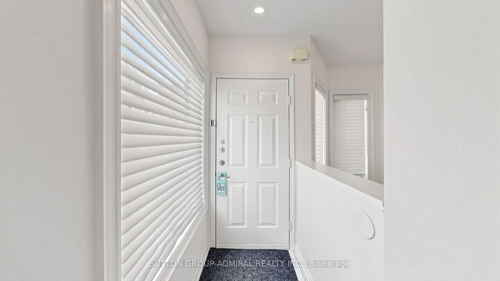 Property Photo: 735 New Westminster Drive 46 ON L4J 7Y9