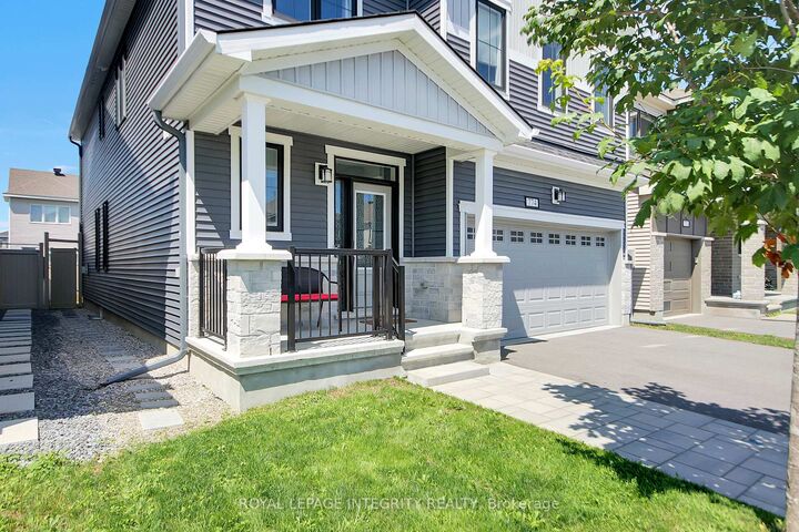 Property Photo: 774 Derreen Avenue ON K2S 2Z1