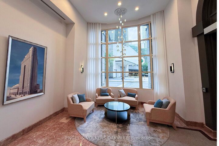 Property Photo: 25 The Esplanade N/A 1811 ON M5E 1W5