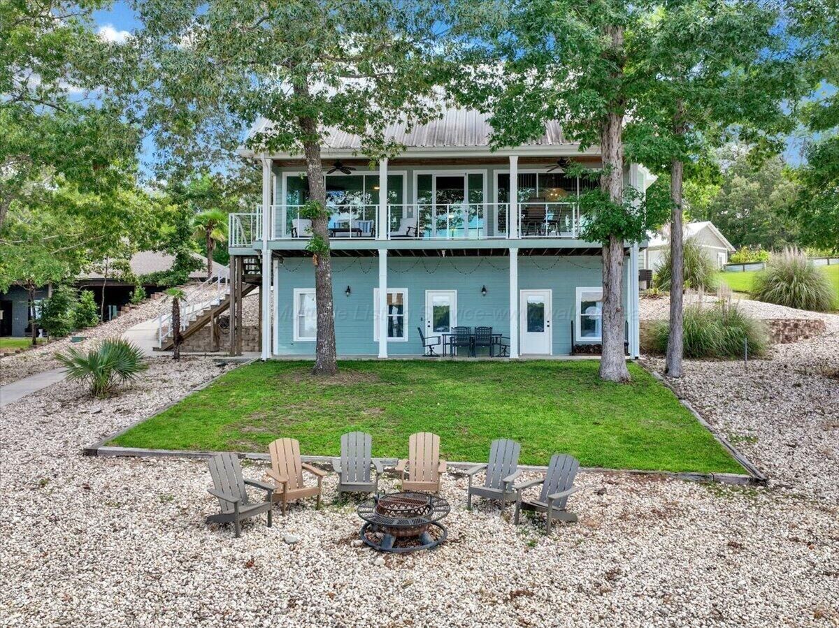 Property Photo:  106 Miles Dr  AL 35541 