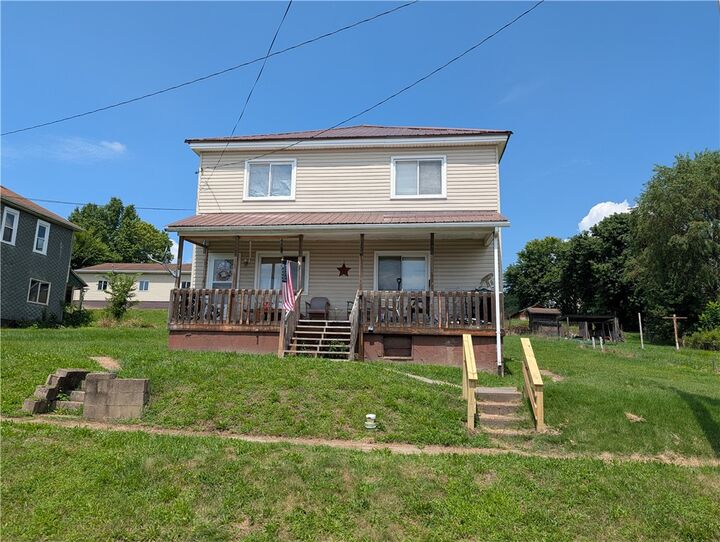Property Photo:  309 1st St  PA 15368 