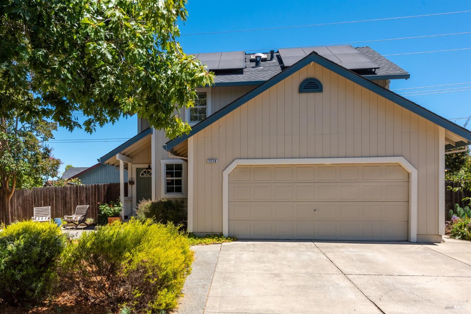 Property Photo:  2528 Pawnee Street  CA 95403 