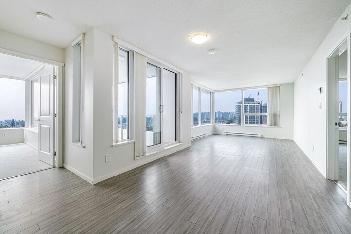 Property Photo: 6658 Dow Avenue 1005 BC V5H 0C7