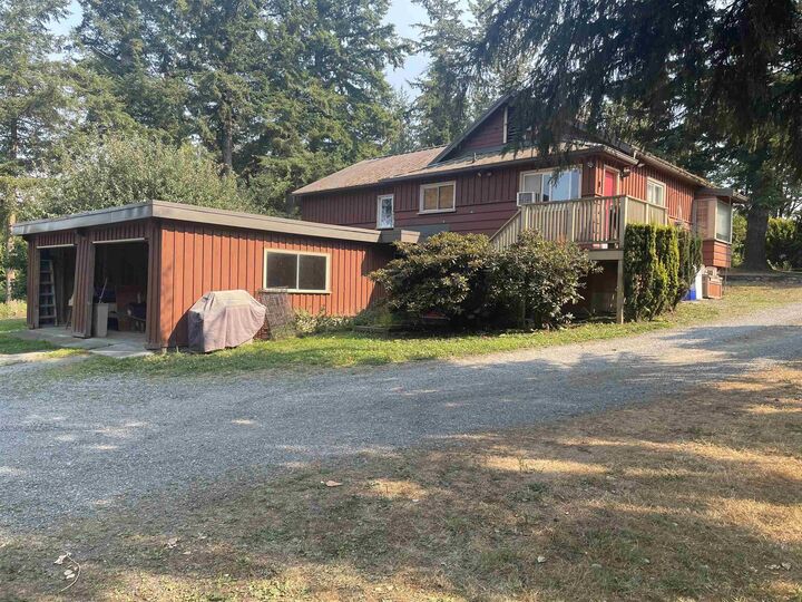 Property Photo: 25839 24 Avenue BC V4W 2C1