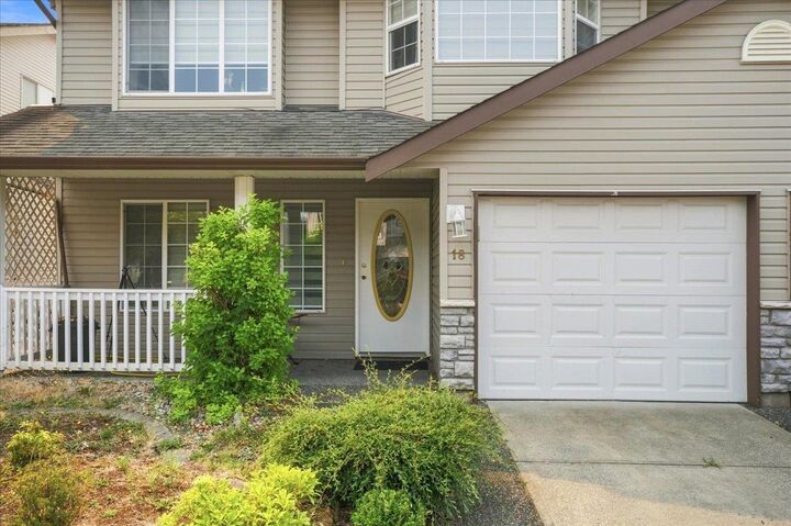 Property Photo: 5415 Peach Road 18 BC V2R 4P7