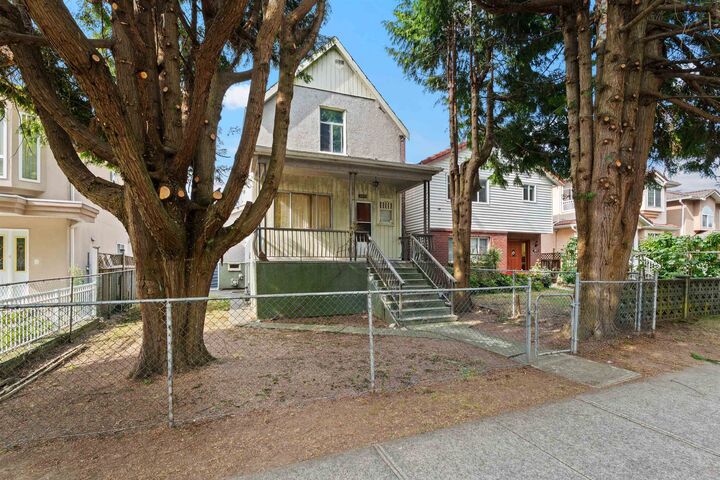 Property Photo: 2673 Pandora Street BC V5K 1V9