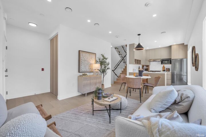 3800 Pender Street 2 — photo 1