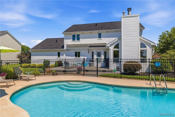 Property Photo: 6090 Meadow Lakes Drive NY 14051