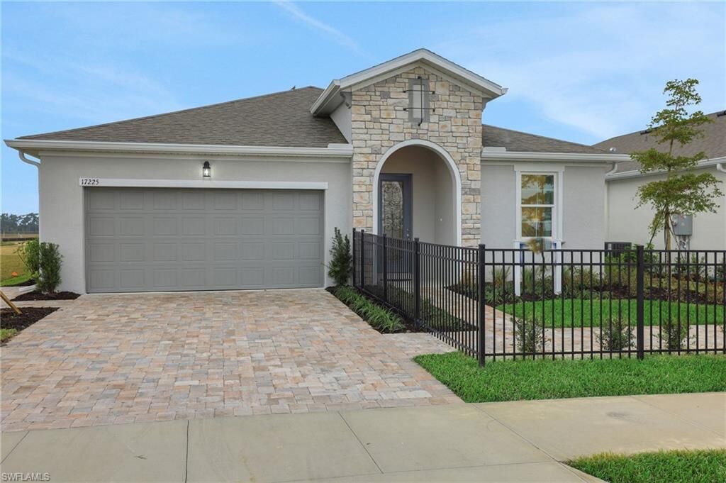 Property Photo:  17007 Great Heron Ln  FL 33982 