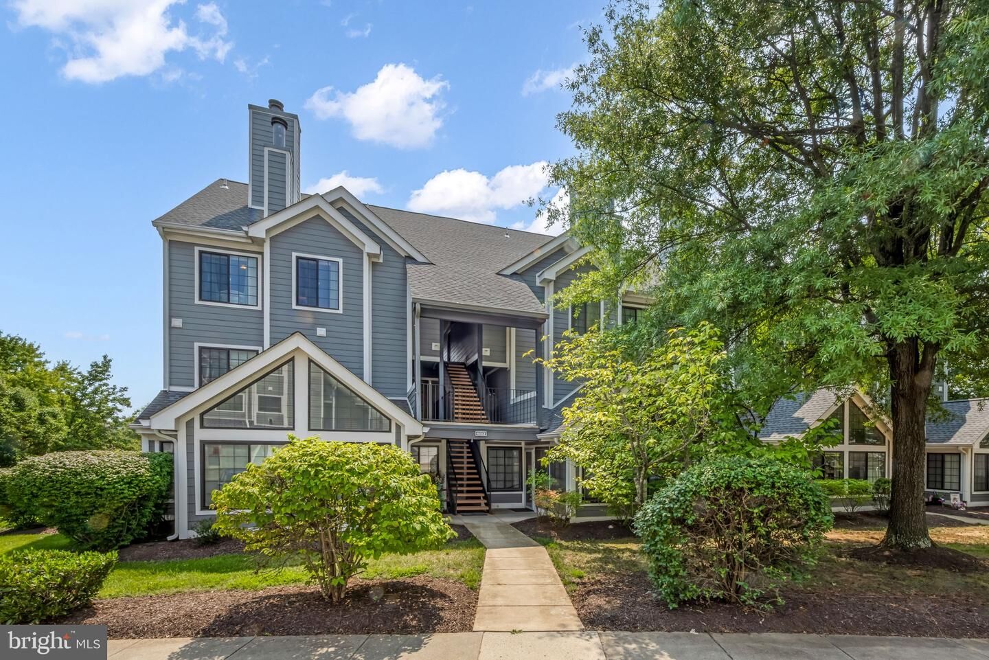 Property Photo: 6003 Ellesmere Court H VA 22315