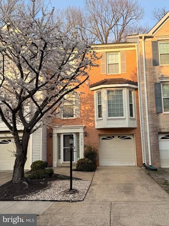 Property Photo: 3105 Sutherland Hill Court VA 22031