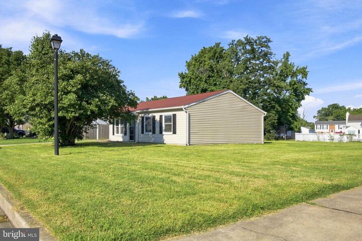 Property Photo:  2516 Maple Road  MD 21219 