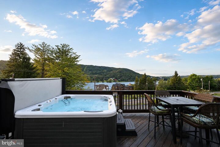 Property Photo:  1278 Deep Creek Drive 1B  MD 21541 