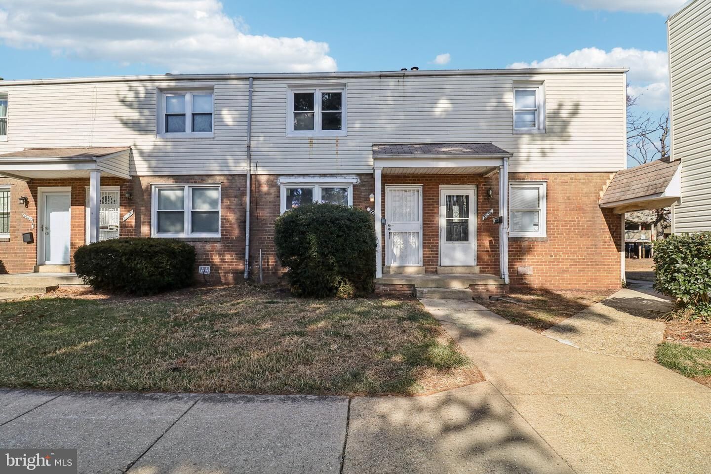Property Photo:  2834 Iverson Street 101  MD 20748 