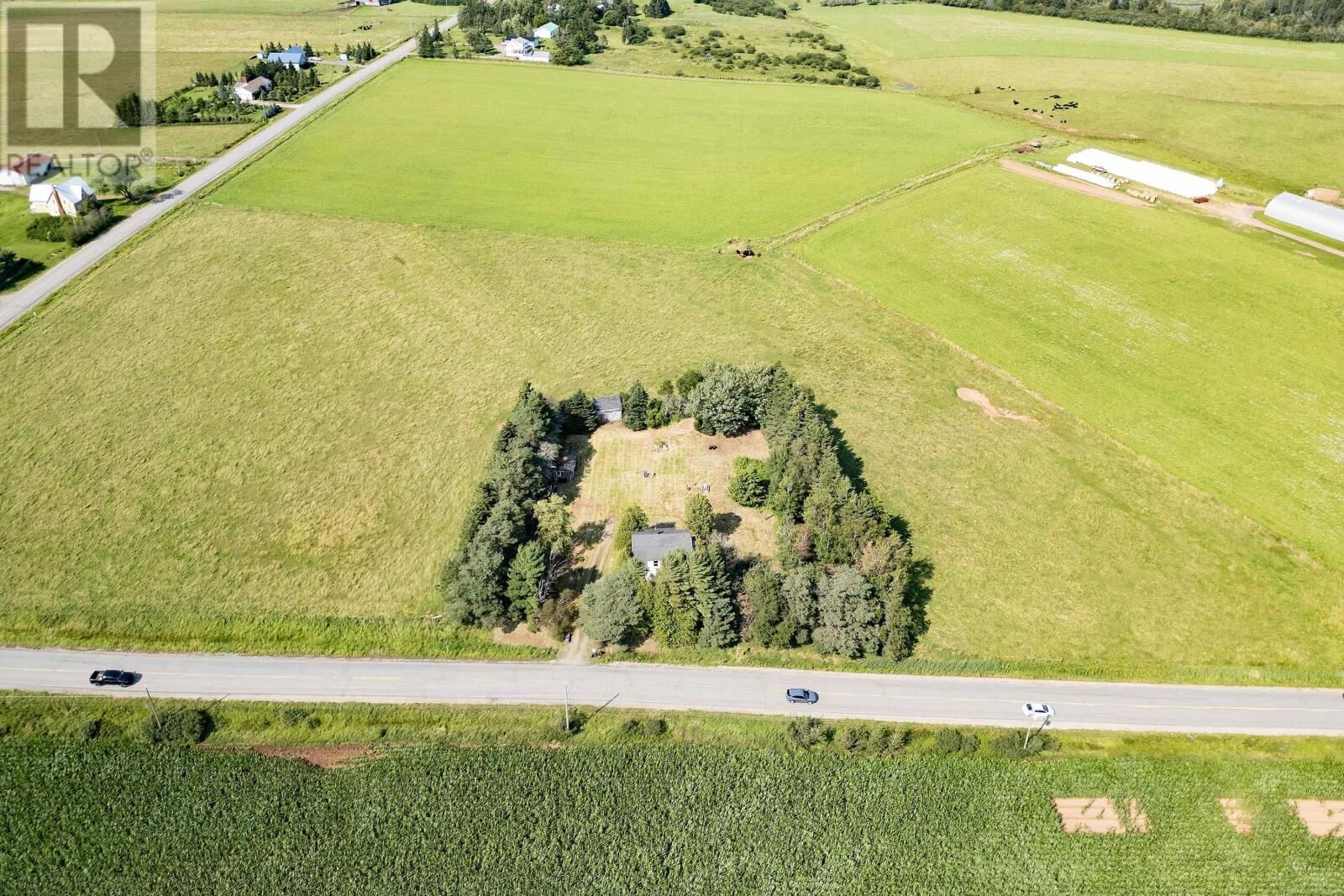 Property Photo:  614 Southampton Road  NS B4H 3Y4 