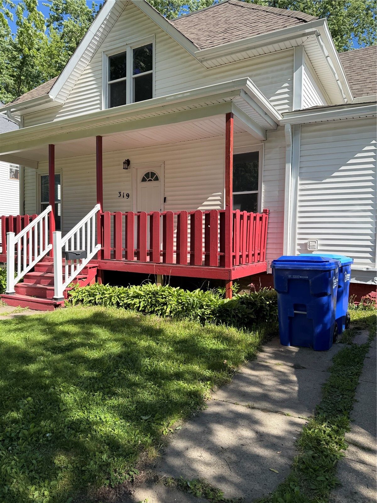 Property Photo: 319 NW 2nd Street IA 50662
