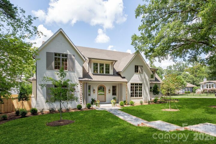 Property Photo: 237 N Canterbury Road NC 28211