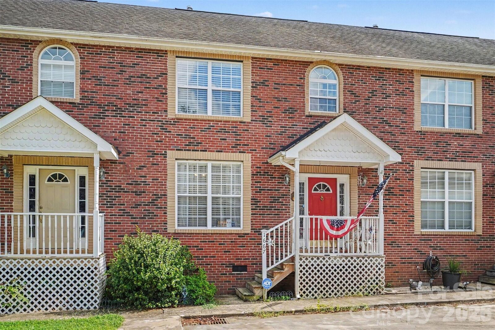 Property Photo: 1667 Flintwood Drive SC 29732