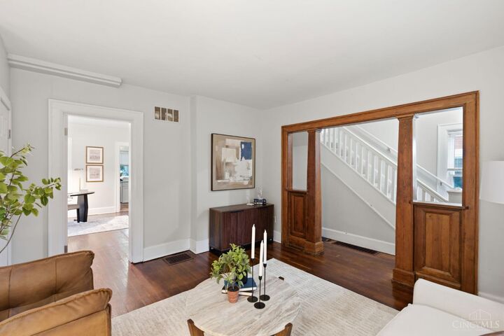 Property Photo: 6733 Buckingham Place OH 45227
