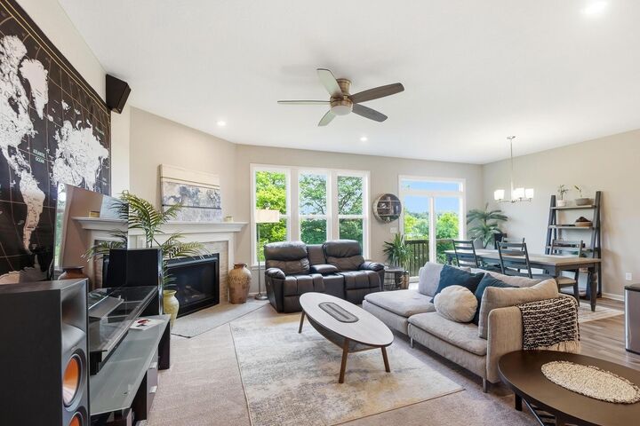 Property Photo:  1702 Skyview Drive  OH 43040 