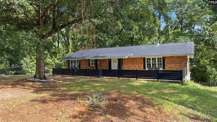 Property Photo:  214 Melody  SC 29210 