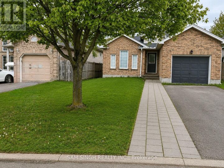 Property Photo: 185 Thurman Circle ON N5V 4Z1