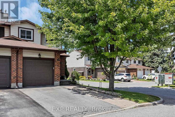 Property Photo: 38 Sundback Lane ON K2L 2W8