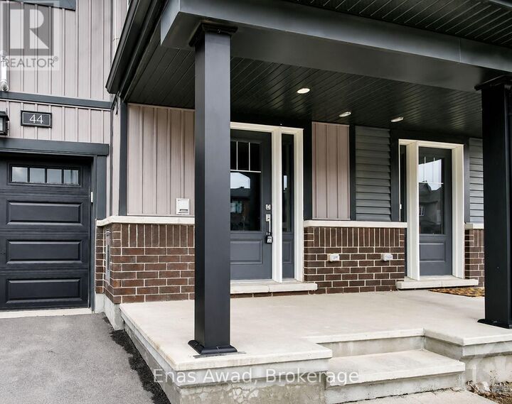 Property Photo:  44 Teelin Circle 1  ON K2C 3H2 