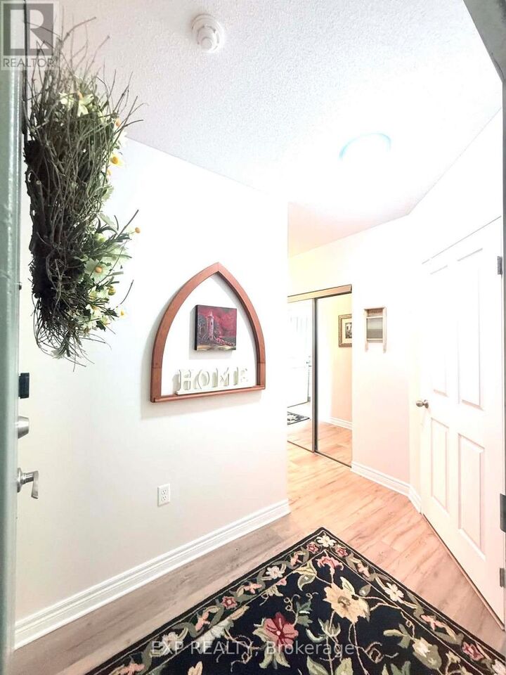 Property Photo: 353 Commissioners Road West 304 ON N6J 0A3