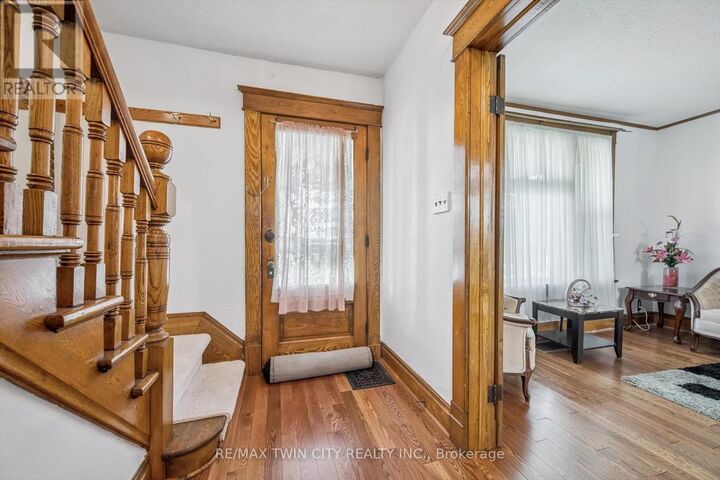 Property Photo: 44 Walter Street ON N2G 1S1