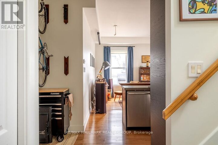 Property Photo: