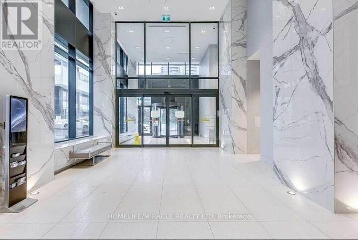 Property Photo:  30 Shore Breeze Drive 1013  ON M8V 1A1 