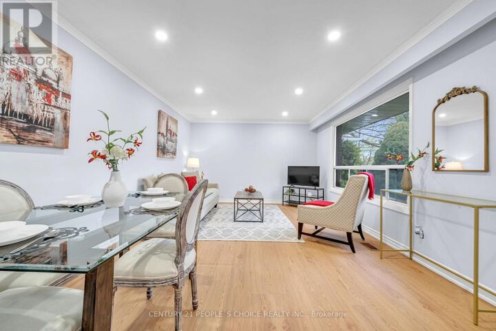 Property Photo: 586 Central Park Boulevard North ON L1G 6A4