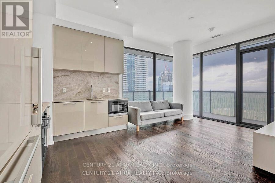 Property Photo: 50 Charles St Street East 4906 ON M4Y 1T1
