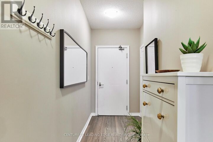 Property Photo: 352 Front Street West Ph08 ON M5V 1B5