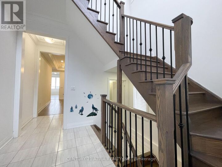 Property Photo: 20 Frank Kelly Drive ON L9N 0V2