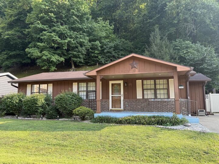 Property Photo:  159 W Keyser Heights  KY 41501 