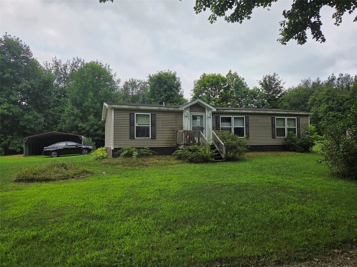 Property Photo: 11780 Middle Road 9 PA 16411