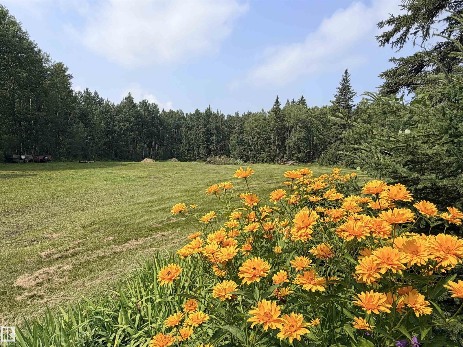 Property Photo: 3306 Rail Grade Road AB T0E 0A0