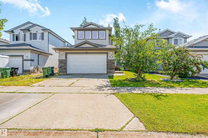 37 Birchmont Crescent — photo 1