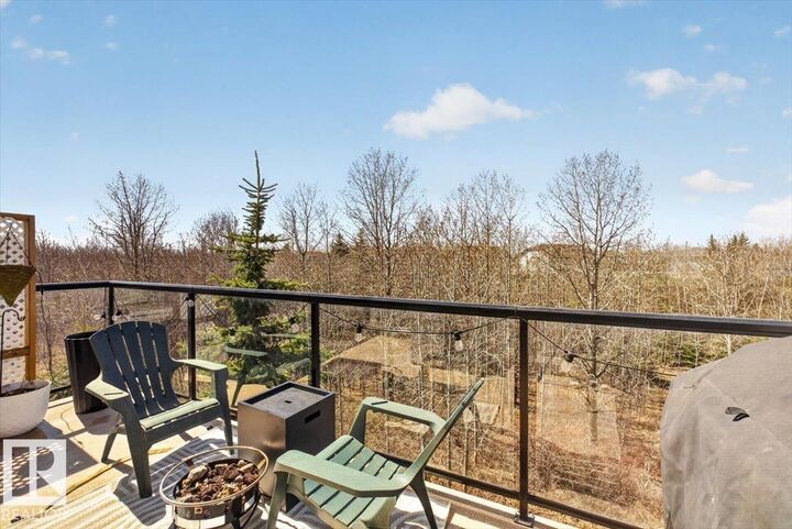 Property Photo:  3010 33 Avenue NW 76  AB T6T 0C3 