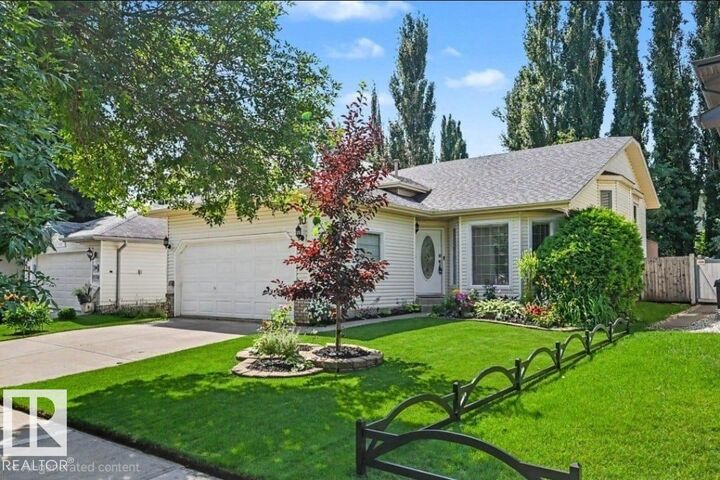 10 Oakridge Drive — photo 1
