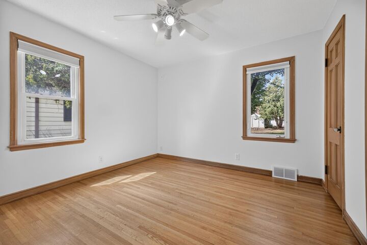 Property Photo: 804 4th Street MN 55024